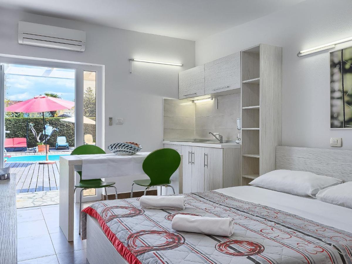 Apartment Nika-10 By Interhome 乌马格 外观 照片
